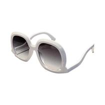 Óculos De Sol Femininos Oversized Com Armação Vintage Em Cores Candy E Lentes Gradientes UV400 Óculos De Sol Femininos Oversized Com Armação Vintage Em Cores Candy E Lentes Gradientes UV400