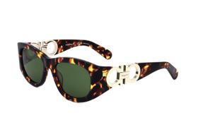Óculos de sol Ferragamo SF1082S 53mm castanhos para mulheres