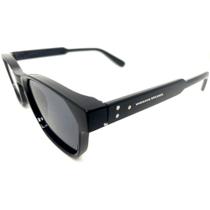 Óculos de Sol Kailua HD em acetato na cor preta com detalhes em prata nas hastes Óculos de Sol Kailua HD em acetato na cor preta com detalhes em prata nas hastes