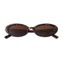 Óculos de Sol Laurinny Oval Retrô - Estilo Trendy 90s com Proteção UV400 Óculos de Sol Laurinny Oval Retrô - Estilo Trendy 90s com Proteção UV400