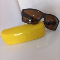 Óculos de sol masculina