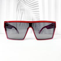 Óculos de sol Max estilo quadrado retrô detalhe na haste fashion cód 68-93393