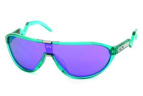 Óculos de sol Oakley OO94670533 CMDN