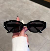 Óculos de Sol Preto Oval Gatinho Cat Eye Kpop Idol Korean Style - SUNGLASSES