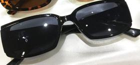 Óculos de Sol preto retangular