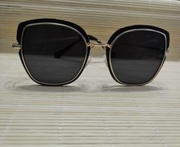 Óculos de sol preto