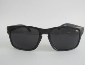 Óculos de Sol Quadrado Preto Bolinhas Prata na Lateral Masculino Onix