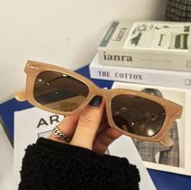 Óculos de Sol Quadrado Retangular Bege Marrom Street Style Asian Style UV400 - SUNONE