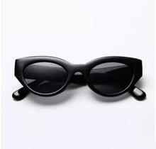 Óculos de Sol Redondo Oval Preto Estilo Clássico UV400 - sunone