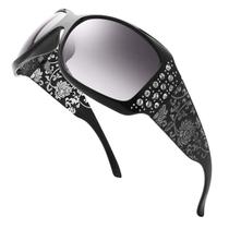 Óculos de Sol The Fresh Trendy Classic L702 - Preto/Floral Óculos de Sol The Fresh Trendy Classic L702 - Preto/Floral