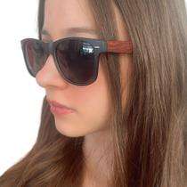 Oculos de Sol Unissex Modelo Bambu Protecao UV-400