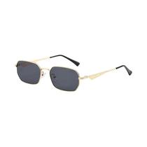 Óculos De Sol Unissex Pequenos Em Metal Com Lentes Coloridas E Design Vintage De Pernas Triangulares