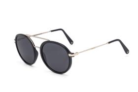 Óculos Solar Colcci Cindy C0096a3401 Preto Brilho Lente Cinza Óculos Solar Colcci Cindy C0096a3401 Preto Brilho Lente Cinza