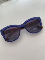 Óculos solar feminino na cor preta