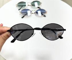 Oculos solar oval - unissex