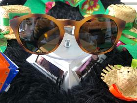 Óculos Solar Sky Glasses Redondo com pernas bamboo , 100 % proteção UVA/UVB Óculos Solar Sky Glasses Redondo com pernas bamboo , 100 % proteção UVA/UVB