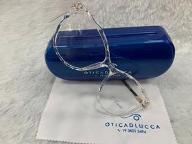 Óculos transparente 3D