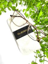 Óculos transparente