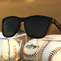 Óculos Yopp - Preto e lente preta - Gato Preto