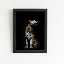 Onça Pintada Foto Minimalista Quadro Moldura Preta 60x40cm Onça Pintada Foto Minimalista Quadro Moldura Preta 60x40cm