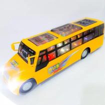 Ônibus De Brinquedo Á Pilha Modelo Escolar Com Luzes E Musica!!!