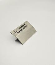 Operfil nivel - aço 304 - esc. 30 x 6 x 900 mm Operfil nivel - aço 304 - esc. 30 x 6 x 900 mm