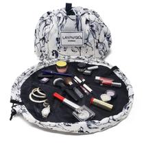 Organizador de bolsas de cosméticos e maquiagem Lay-n-Go Cosmo Dogs Print