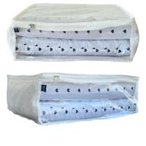 Organizador de Cobertores e Edredom Tamanho G 20x55x45 - BOM CLOSET