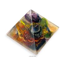 Orgonite Pirâmide 7 Chakras Com Flor da Vida 3x4,5cm