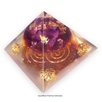 Orgonite Pirâmide Saint Germain Ametista Transmutação 4x7x7cm