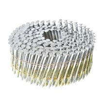 Os pregos de revestimento são pequenos, 3.600 unidades, 15 graus e 5,7 cm, galvanizados a quente Os pregos de revestimento são pequenos, 3.600 unidades, 15 graus e 5,7 cm, galvanizados a quente