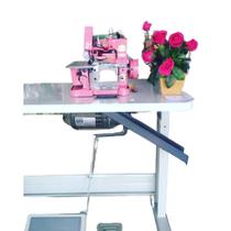 Overlock Pink com mesa e Motor grande Bivolt Silencioso