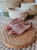 Oxford em couro Versus Oxford em couro Versus