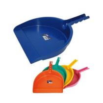 Pá de Lixo Curta Cores para Limpeza com Estrutura Leve e Acabamento Suave para Ambientes Diversos Pá de Lixo Curta Cores para Limpeza com Estrutura Leve e Acabamento Suave para Ambientes Diversos