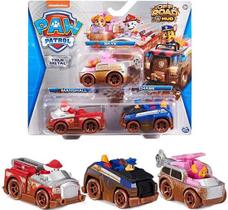 Pack com 3 Miniaturas Patrulha Canina Marshall / Chase/ Skye Pack com 3 Miniaturas Patrulha Canina Marshall / Chase/ Skye
