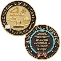 Pacote com 1 Challenge Coin Hero's Valor Elements of Education Pacote com 1 Challenge Coin Hero's Valor Elements of Education