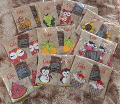 pacote com 10 jogos de cozinha com 3 peças bordado patchwork minnie