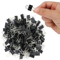 Pacote com 120 mini clipes de fichário, clipes de fichário pretos, clipes de papel pequenos de 15 mm 5/8 polegadas. Clipes de escritório de tamanho micro para casa, escola, escritório e negócios. Pacote com 120 mini clipes de fichário, clipes de fichário pretos, clipes de papel pequenos de 15 mm 5/8 polegadas. Clipes de escritório de tamanho micro para casa, escola, escritório e negócios.