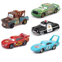 Pacote com 5 personagens básicos do filme Toy Cars LLWEIT Cars 2