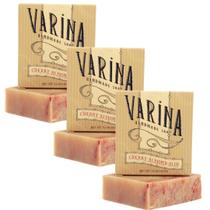 Pacote de 3 sabonetes Varina Natural Cherry Ammond Aloe Pacote de 3 sabonetes Varina Natural Cherry Ammond Aloe