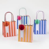 Pacote de 8 bolsas de festa Meri Meri Stripe com etiquetas de presente