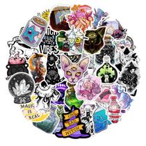 Pacote de adesivos Pharmacist Graffiti Anime Waterproof Vinyl x50