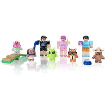 Pacote de figuras Roblox Celebrity Collection Pet Show com item virtual