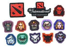 Pacote de patches com 13 personagens, logotipo e campeonatos de DOTA 2
