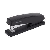 Pacote econômico Stapler Amazon Basics com grampos e removedor, pacote com 3