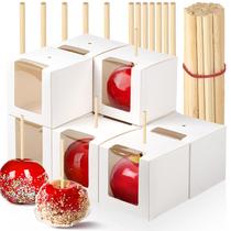 Pacote Ocmoiy com 30 caixas de maçã doce de 10 cm com palitos de bambu Pacote Ocmoiy com 30 caixas de maçã doce de 10 cm com palitos de bambu