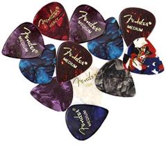 Pacote Picks Sampler Fender Premium com 12 unidades finas, médias e pesadas