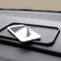 Padrão De Fibra De Carbono Pu Suporte Do Telefone Do Carro Anti-deslizamento Tapete 20x12.5cm Painel