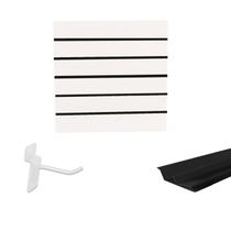 Painel Canaletado Branco em Mdf 0,61 x 0,61m com Perfil Pvc Preto e 10 Ganchos de 5cm Branco