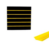 Painel Canaletado Preto em Mdf 0,61 x 0,61m com Perfil Pvc Amarelo Painel Canaletado Preto em Mdf 0,61 x 0,61m com Perfil Pvc Amarelo